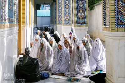 نماز عید سعید فطر در جوار حرم حضرت امام زاده حسن (ع)
