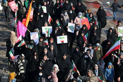حضور باشکوه مردم همدان در راهپیمایی یوم الله ۲۲ بهمن‎