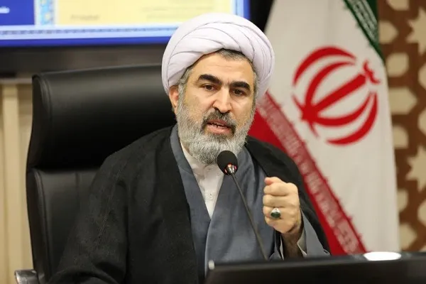 تحول در علوم انسانی با حفظ ساختارهای موجود محقق نمی‌شود