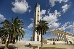 Masallaci Mafi Girma A Nahiyar Afirka Na Da Abubuwa Da Suka Banbambanta Shi Da Sauran Masallatai