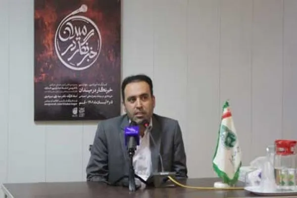 خبرنگاران در جنگ روایت‌ها نقش خود را به درستی ايفا کنند