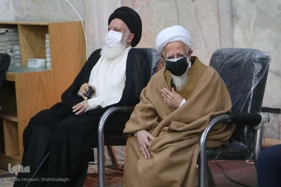 Gedenkveranstaltung zu Ehren von Allama Hasanzadeh Amoli in Qom