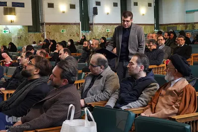 مراسم رونمایی کتاب «همه چیز روبه‌راه است؛ ممنونم»