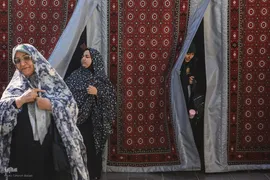 تشرف 313 خادمه حرم امام زاده صالح به قم