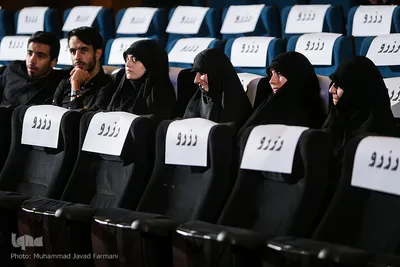 مراسم تجلیل از هنرمندان عرصه ایثار و شهادت