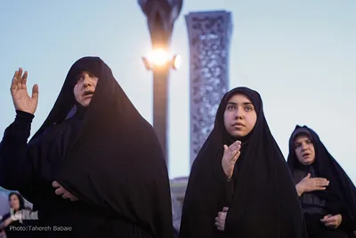 مراسم عزاداری شهادت امام صادق (ع) در میدان امام حسین (ع)
