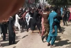 Pakistan: 3 Schiiten bei Anschlag auf Aschura-Prozession als Märtyrer getötet