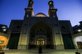 افراشته فیروزه‌ای؛ مسجد معیرالممالک به قدمت تاریخ تهران