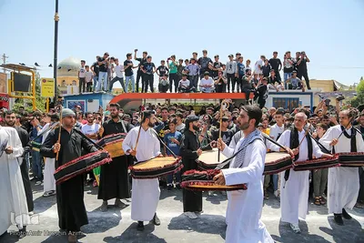 دسته عزاداری روز عاشورا در همدان‎