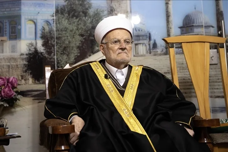 لائحة اتهام إسرائيلية ضد خطيب المسجد الأقصى