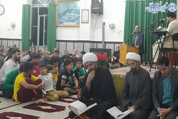 محفل انس با قرآن در مسجد جامع سینوا چالوس