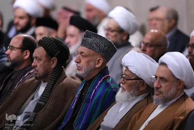 دیدار مسئولان نظام و میهمانان کنفرانس وحدت اسلامى‌ با رهبر انقلاب