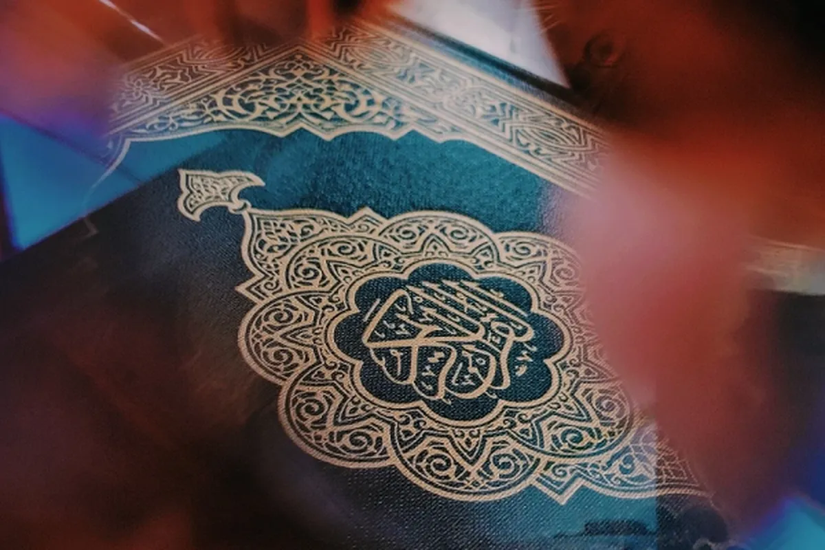 Quran Highlights Steadfastness as Cure to Stress 