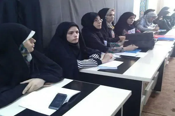 دوره تربیت مربی آشنایی کودکان با قرآن در خرم‌آباد برپا شد
