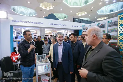 بازدید سیدعباس صالحی، وزیر فرهنگ و ارشاد اسلامی از بیست و هفتمین نمایشگاه قرآن کریم