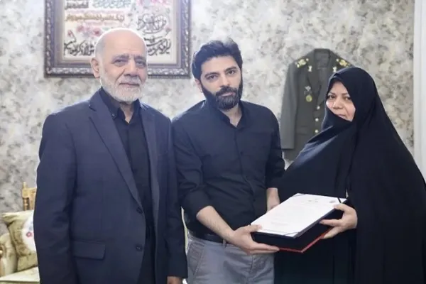ابلاغ سلام رهبر معظم انقلاب به خانواده سپهبد شهید «موسوی»