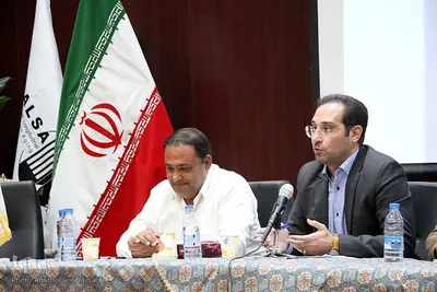 نشست خبری احمدرضا متالهی اردکانی، شهردار و مسعود نوریان اردکانی، رییس شورای اسلامی شهر اردکان