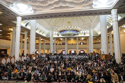 لحظه تحویل سال ۱۴۰۳ در حرم حضرت شاهچراغ(ع)