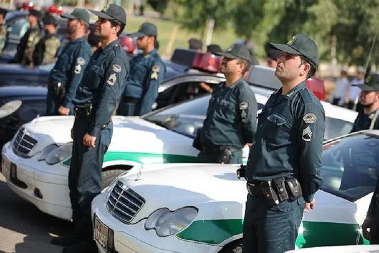 مردم در تامین امنیت عمومی ایام نوروز با پلیس همكاری كنند