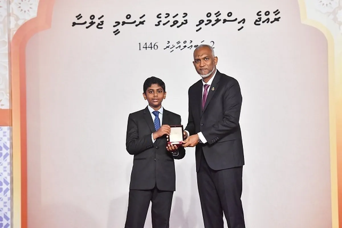 Quran Memorizers Awarded Medals in Maldives