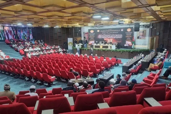 Nasiyahan ang Iraniano na Magsasaulo kasama ang Kanyang Pagganap sa Gantimpala ng Quran na Pandaigdigan sa Jordan