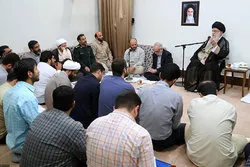 Imam Chamenei: Erfolge islamischer Aktivitäten müssen medial verbreitet werden