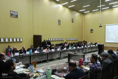 نشست رئیس دانشگاه آزاد اسلامی آذربایجان‌شرقی با اصحاب رسانه