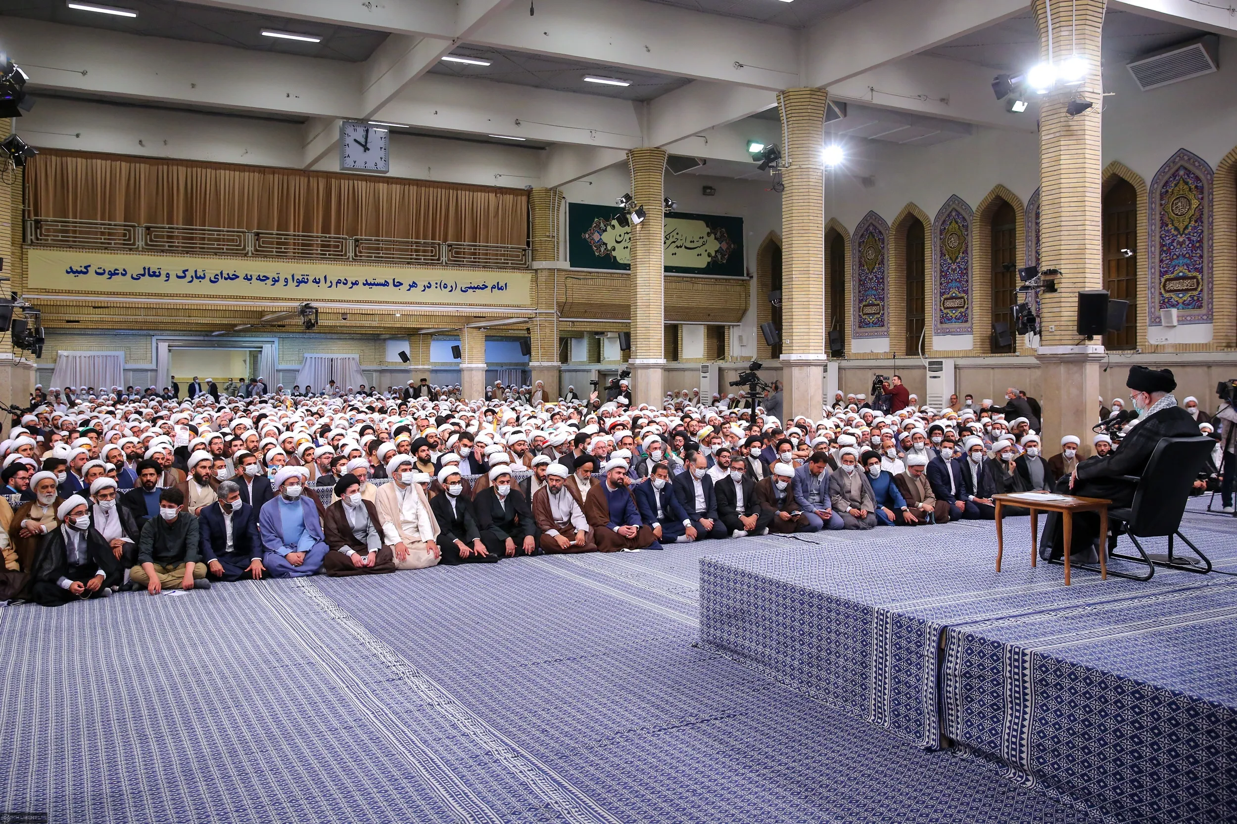 د زلمیانو او ځوانانو نسل باید د خلاقانه تبلیغاتو د توجه مرکز وګرځي