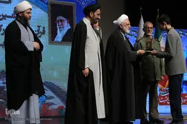 آیین اختتامیه پنجمین جشنواره بین‌المللی قرآن و عترت مرکز خدمات حوزه‌های علمیه کشور