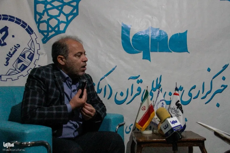 نمایشگاه قرآن چهارمحال‌وبختیاری در طول سال استمرار داشته باشد