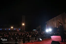 عزاداری شب سوم محرم در میدان امام حسین(ع)