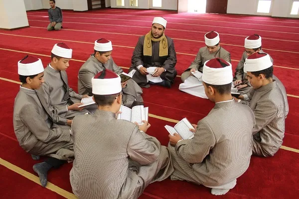 1200 متسابق في التصفيات الأولية لمسابقة الأزهر العالمية للقرآن