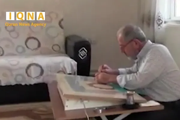 Dünyanın en büyük hattatı sanatını konuşturdu