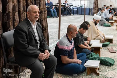 آیین جزء خوانی قرآن در مسجد حضرت رسول اکرم (ص) کرج