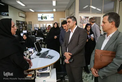 بازدید ابراهیم صادقی فر، معاون فرهنگی و اجتماعی وزارت کار از ایکنا