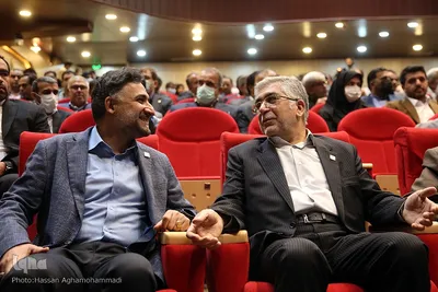  سیدحمیدرضا طیبی، رئیس سابق جهاددانشگاهی و سیدروح‌الله دهقانی فیروزآبادی، رئیس جهاددانشگاهی 