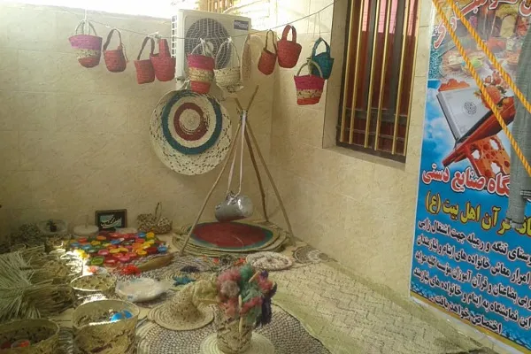 برپایی بازارچه خیریه در خانه قرآن اهل بیت(ع) رمیله و تنگه + عکس