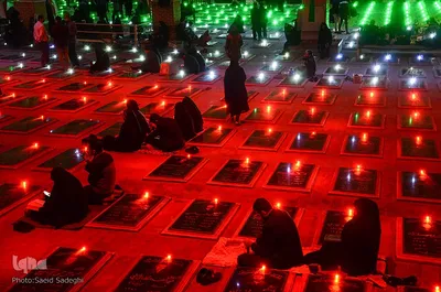 مراسم پرفیض شب ۱۹رمضان، در گلزار شهدای وادی رحمت