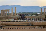 تخت جمشید میزبان مهمانان نورورزی
