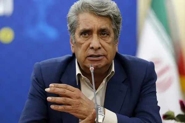 بهروز رضوی «خطابه دریا» را می‌خواند