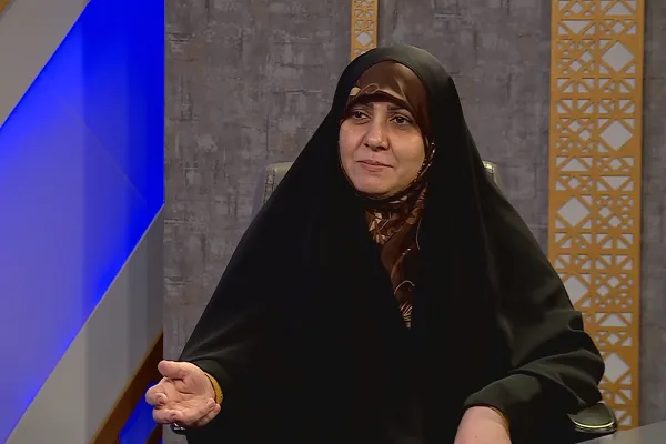 آموزش قرآن در حد فصیح‌خوانی برای بانوان کافیست + فیلم
