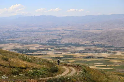 بازدید خبرنگاران استانی از مناطق عشایرنشین و ییلاقی اهر