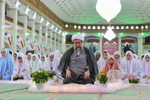 جشن تکلیف 5 هزار نفری دختران در تبریز