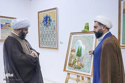 آیین رونمایی از تابلوی «حجاب» اثر هنری حجت الاسلام آرش نیک‌نژاد، هنرمند خوزستانی در گالری ریم اهواز