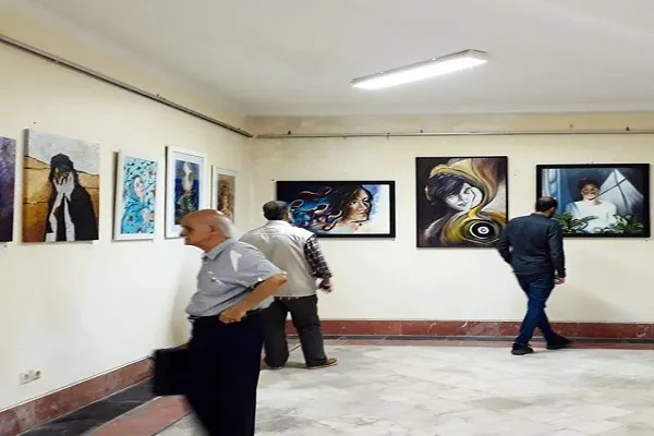 نمایشگاه نقاشی هنرهای تجسمی در شهرکرد افتتاح شد