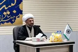 رسانه پیام‌های اخلاقی و دینی را به جامعه منتقل کند