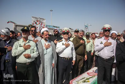 مراسم استقبال از پیکرهای 44 شهید تازه تفحص شده دوران دفاع مقدس در مرز بین المللی شلمچه برگزار شد