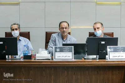 نشست علمی ارائه نتایج طرح سنجش و پایش سند چشم انداز ۱۴۰۴ جمهوری اسلامی ایران