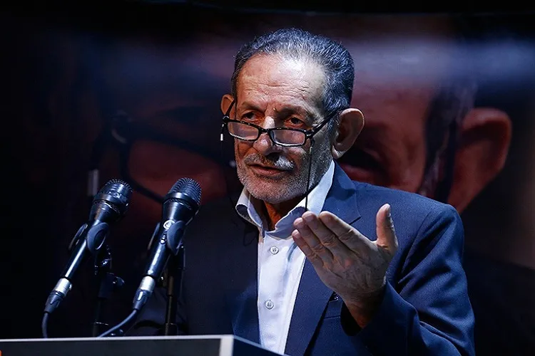 طنین نغمه‌‌های شاعران آئینی در شب‌های شعر عاشورا شيراز