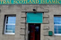 Şotlandiyada islamofob kişidən məscidə qarşı vandalizm aktı